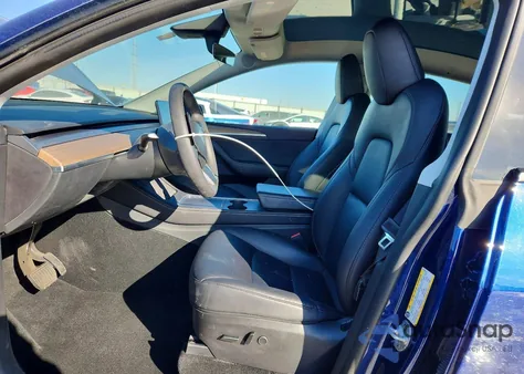 2022 Tesla Model Y из США, поврежденный, VIN 7SAYGDEE7NA021950